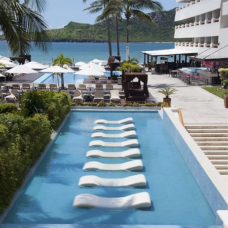 Emporio Mazatlan Hotel Exterior photo